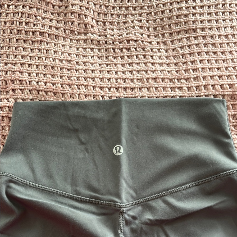 Lululemon align Leggings in Dark Gray size 4